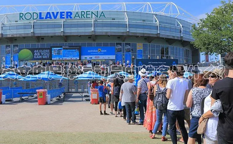 九游会登录入口官网梯哥哥科技英文中足球运动员的姓名是什么？