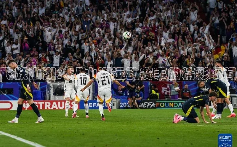 飞跃山湖：观山湖运动赛事的精彩瞬间